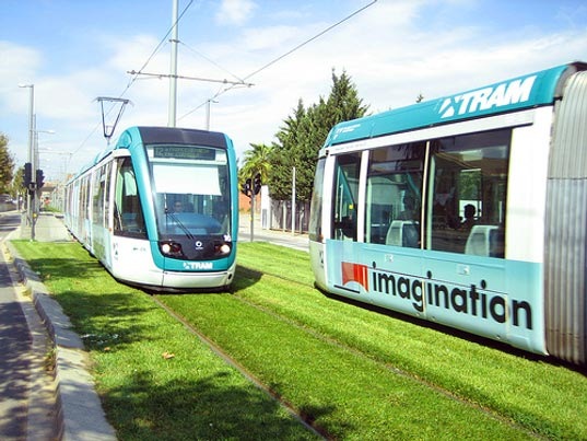 [grasstram-ed03[2].jpg]