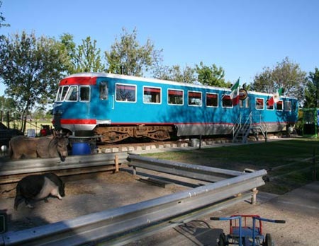 [tren otel[2].jpg]