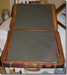 09 22 Suitcase OPEN