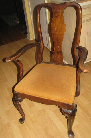 [No 33 chair BEFORE 1[3].jpg]