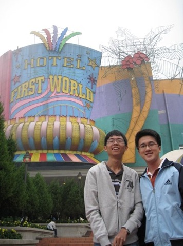[6520_103479043725_547448725_1978217_2266750_n[2].jpg]