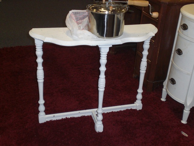 [Salvation Army finds for Tyler's old bedroom (1)[4].jpg]