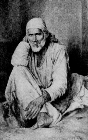[Young Sai Baba Sitting in Dwarkamai Shirdi[7].jpg]