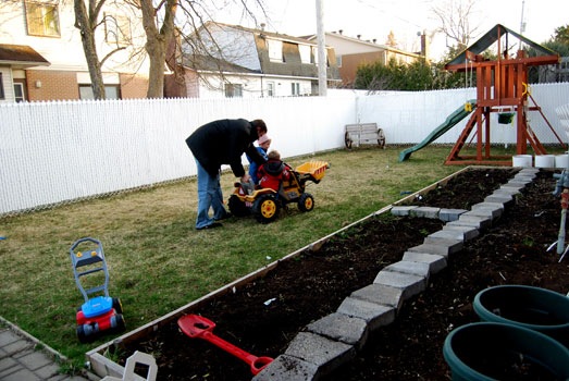 [kidsoutside3.jpg]