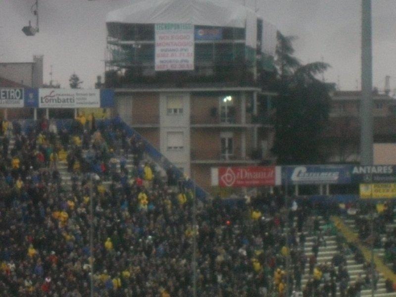 [pubblicità poco subliminale parma lazio[2].jpg]