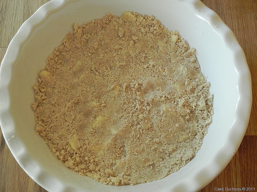 [crumble3[1].jpg&description=Winter Mini Apple-Cranberry Crumble')]