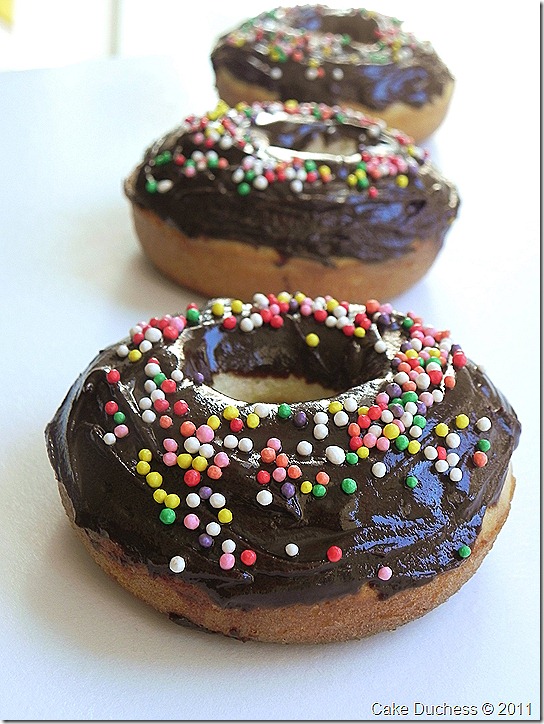 cakedonut1 cakedonut1
