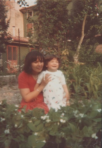 Elena e mamma 1982