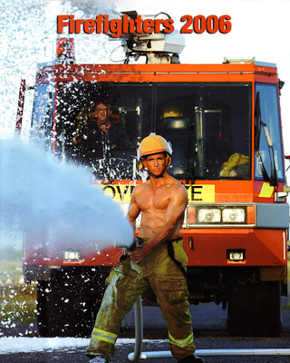 [firefighter-calendar-muscle-men18.jpg]