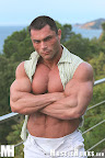 muscle-hunk-Ted-Durban
