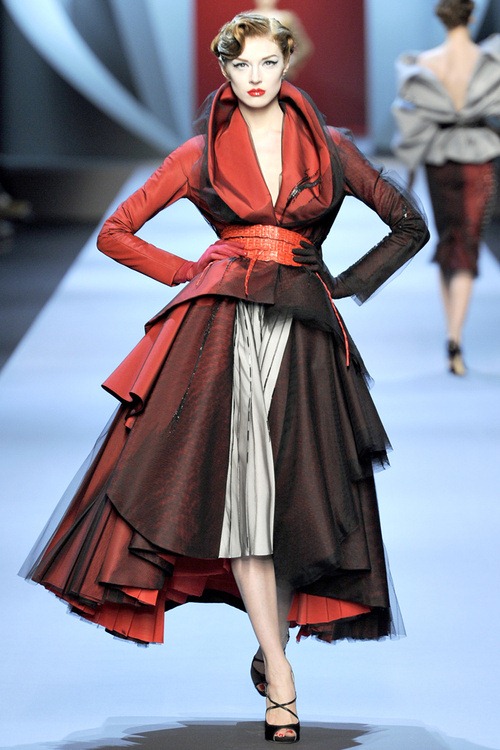 [Christian Dior Haute Couture SS 2011 5[3].jpg]