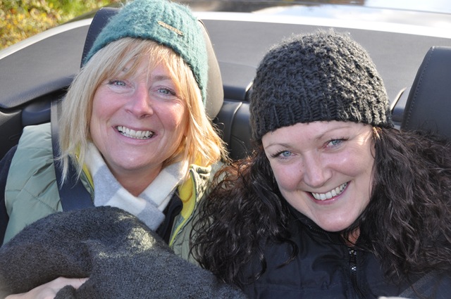 [Sally & Julie Nov 2010[9].jpg]