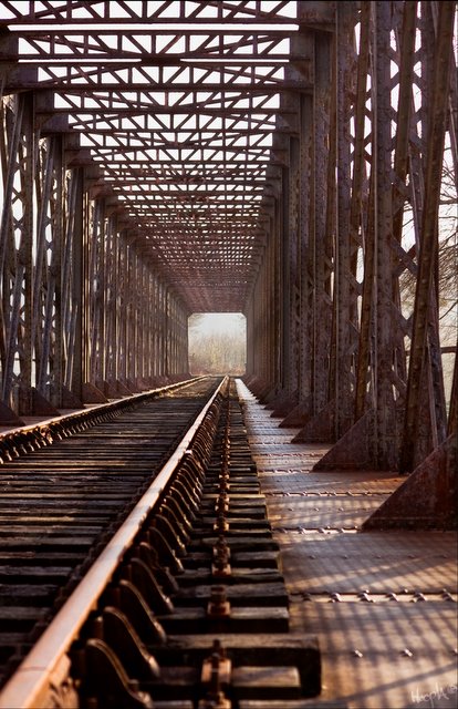 http://lh5.ggpht.com/_093CVfWStnE/S02Us2EUQQI/AAAAAAAAAQU/u7Kbp-LFdu4/s640/train%204.jpg