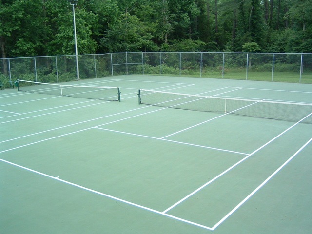 [Tennis_Court_1[3].jpg]