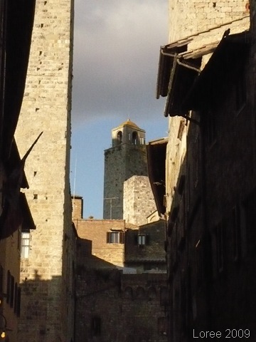 [Tuscany 690[4].jpg]