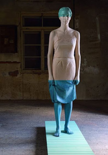 Warmenhoven & Venderbos Designer fashion blog | Willy Verginer | sculptures and installations