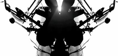 Warmenhoven & Venderbos designer fashion Blog | Vermin Twins | Exoskeleton music video
