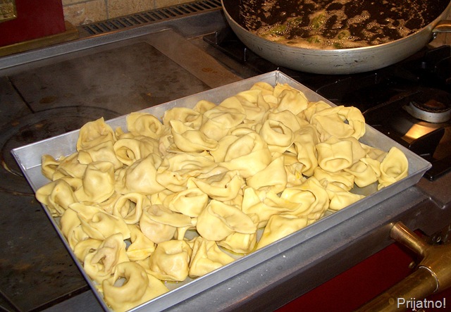 [200609Italy077cropv13.jpg]