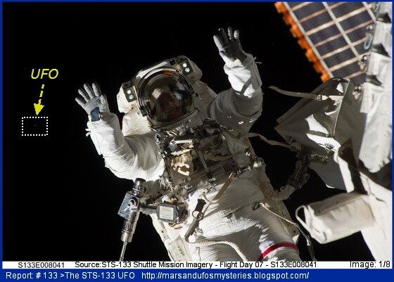 STS 133 UFO_1 STS 133 UFO_1