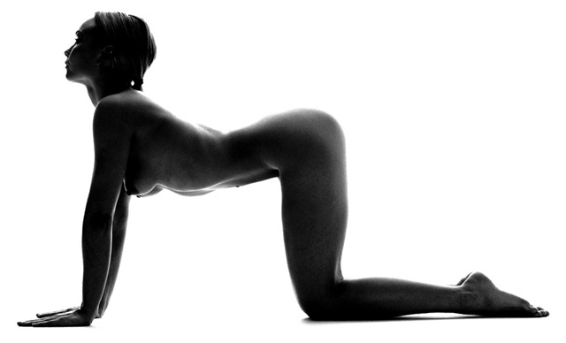 [ioga Vibekeposing nude.posing nude_bw_003[3].jpg]