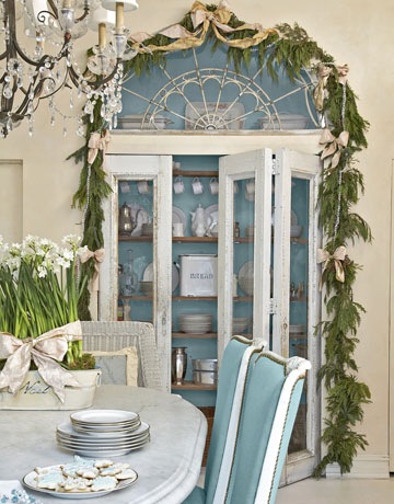 [blue china closet[4].jpg]