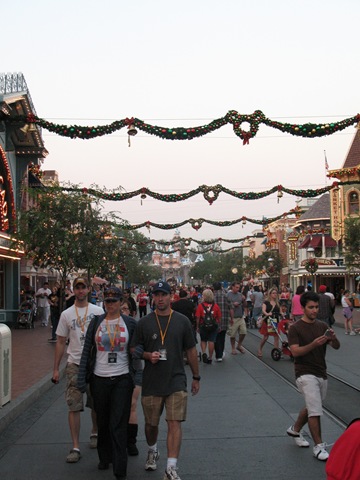 [Disneyland 011[4].jpg]