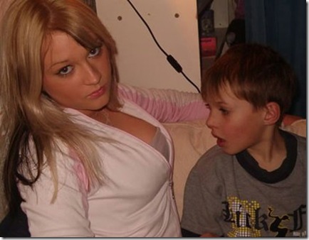 3 boob stare