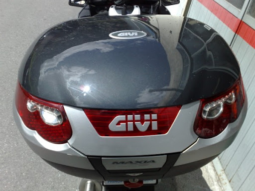 Givi%20(3).jpg