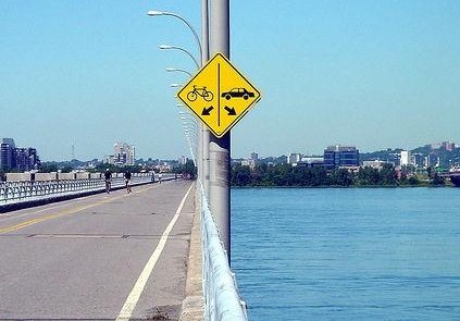 [funny_sign_8[5].jpg]