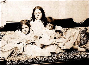 Alice Liddell en haar zusjes Alice Liddell en haar zusjes
