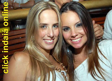 As amigas Marcela e Jéssica no Diamond Room da Zoff (Crédito: Fábio Alexandre)