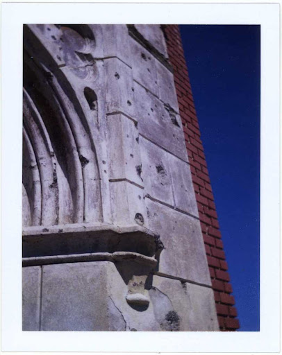 img029.jpg