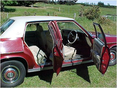 HX Caprice Side