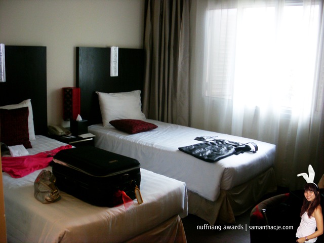 [SL386715copy1.jpg]
