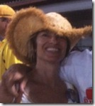 Linda- big hat