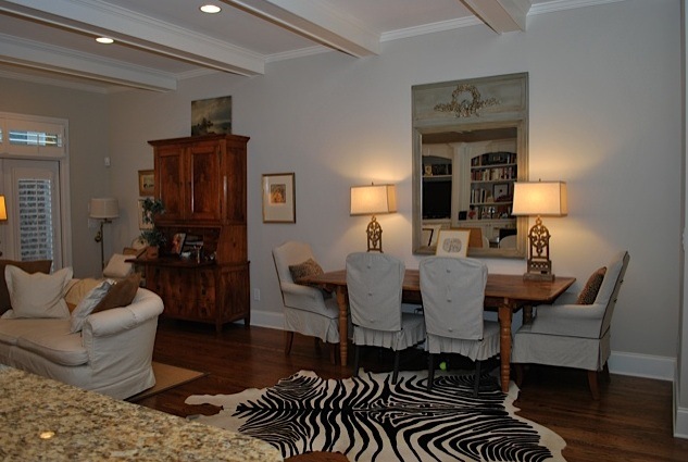 [Living Room side table[3].jpg]