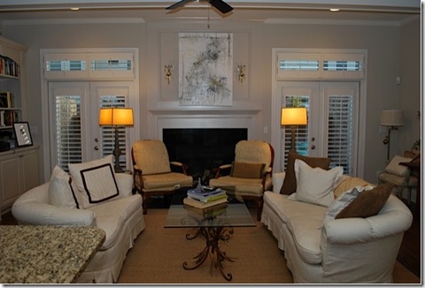 Sitting area & fireplace