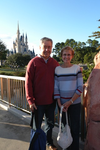 [grandma and granda[3].jpg]