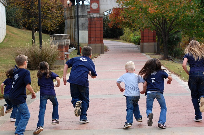 [river walk race copy[2].jpg]