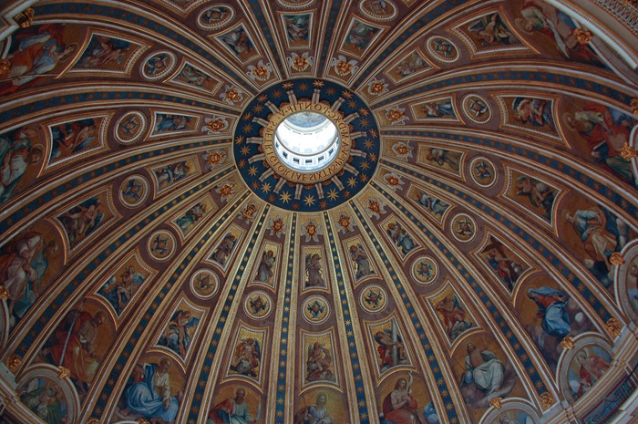 [st. peters - inside of dome[2].jpg]
