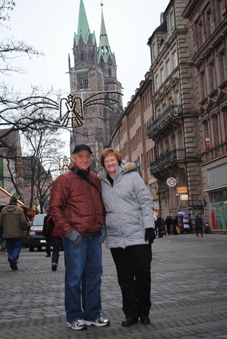 [grandma and grandpa[4].jpg]