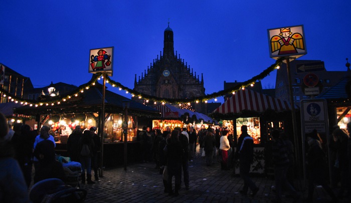 [market square[2].jpg]