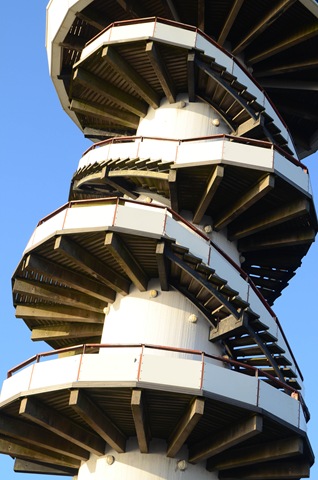 [beach stairs[4].jpg]