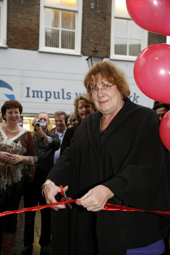 Officiele opening door oud Wethouder Len Huizer