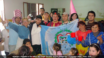 Todos juntos colaborando con el Hogar Escuela de Granadero Baigorria