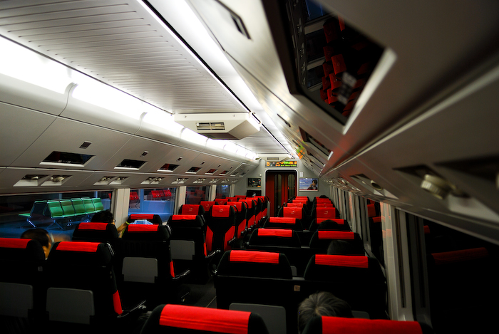 Narita Express的車廂