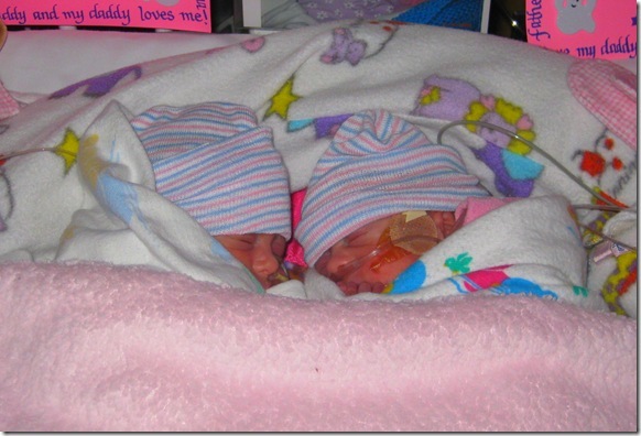 [Kendall_and_Emery_168_thumb[7][2].jpg]