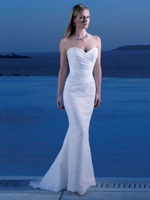 mermaid wedding gown for beach wedding theme look so elegant in 