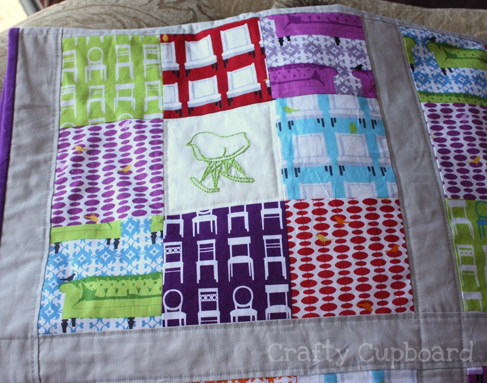 [Tufted Tweets Quilt Chair Detail[4].jpg]