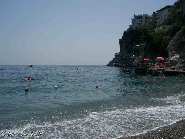 [Ciao Amalfi Coast Blog Le Sirene Beach[7].jpg]